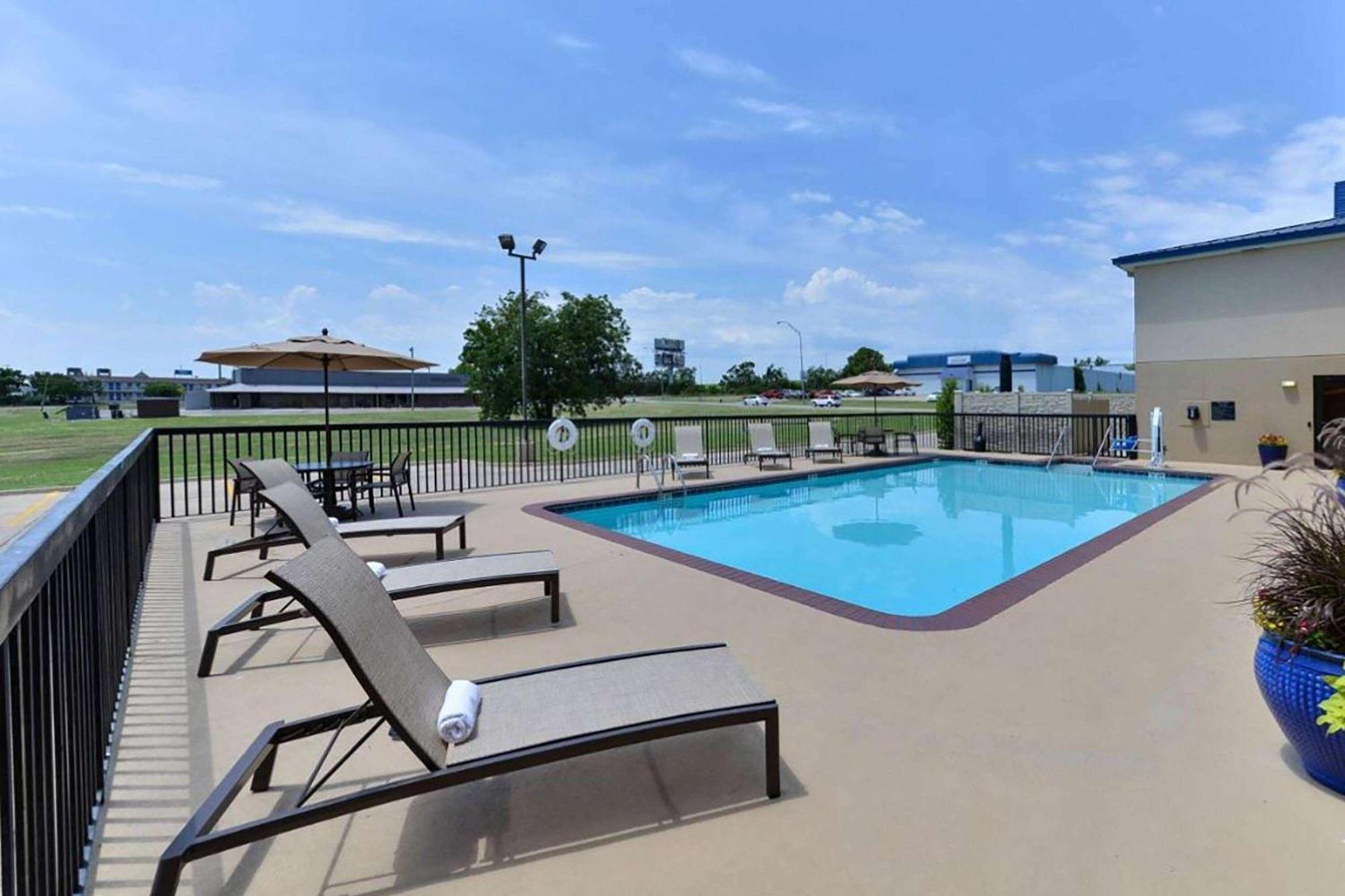 Baymont By Wyndham Ardmore I-35 Kültér fotó